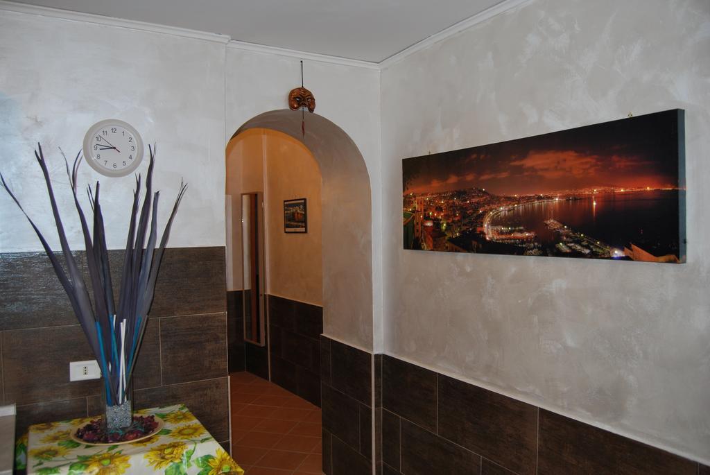 Holiday Home Grandelli Napoli Bagian luar foto