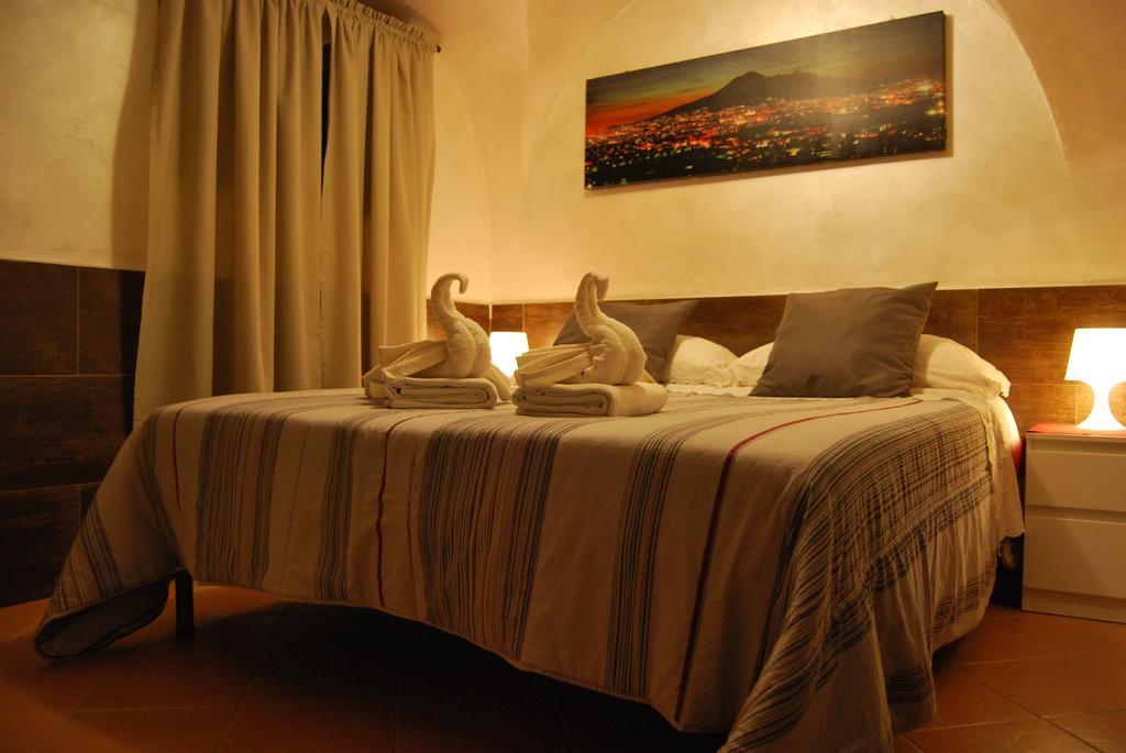 Holiday Home Grandelli Napoli Bagian luar foto